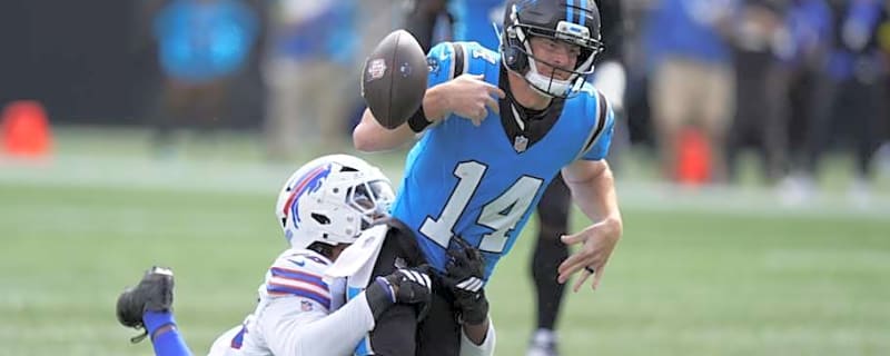 Unforgiving Bills&#39; defense rattles former folk hero in Week 8 win