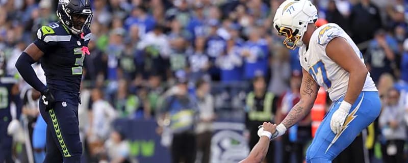Chargers Snap Count Analysis: Biggest Winners, Losers and Role Changes From Week 4