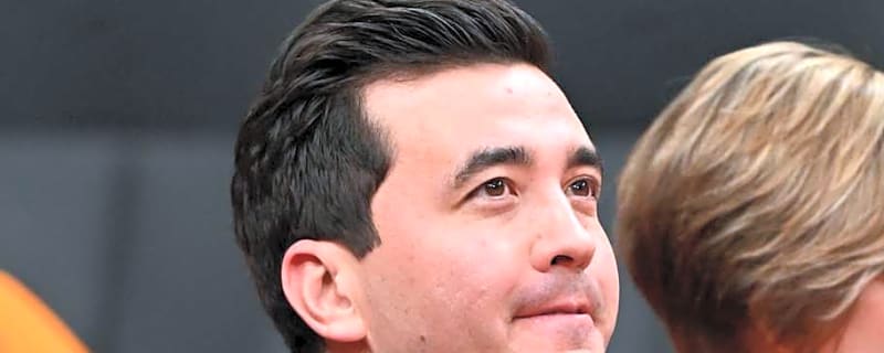 Raptors fill final two-way slot with familiar face