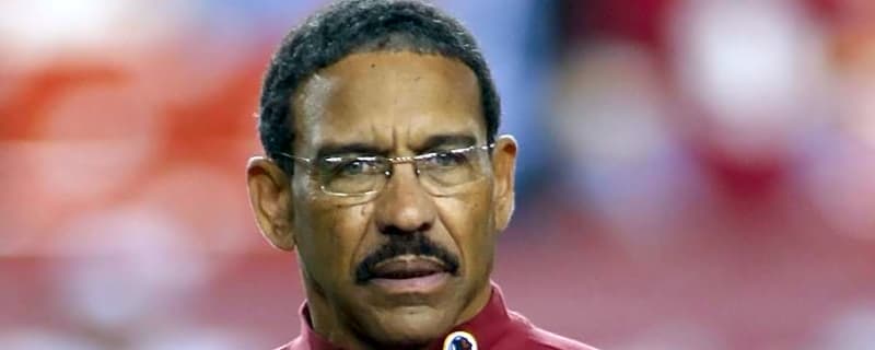Former Detroit Lions Offensive Coordinator Sherman Lewis Dies at 83