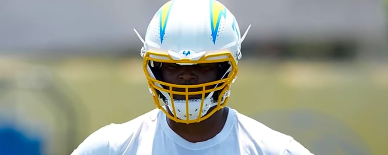 Chargers Throw Blunt Comments on Contract Talks With Former 1st-Rounder