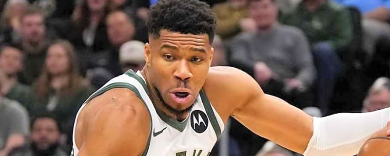 Milwaukee Bucks should keep trying to trade for Giannis Antetokounmpo co-star