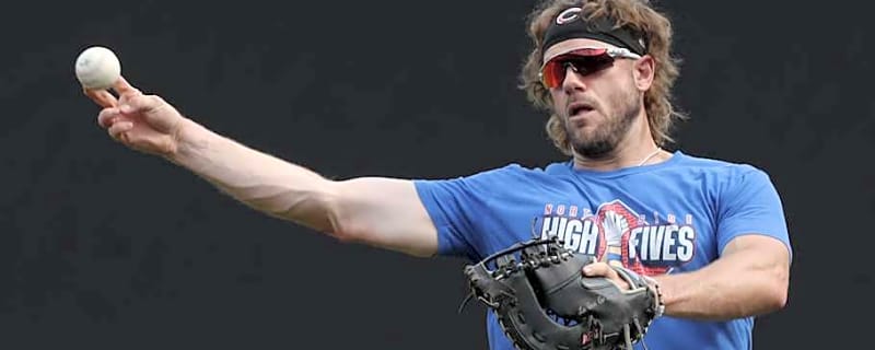 The Seattle Mariners sign veteran Patrick Wisdom to a minor league deal