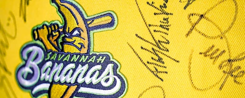 Ex-Royals World Series Champion Joins Savannah Bananas For Fun Occasion