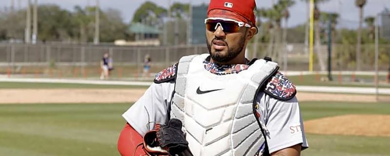 Iván Herrera Scratch Raises Questions for Cardinals