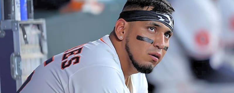 Pirates Aggressively Pursuing Astros Third Baseman