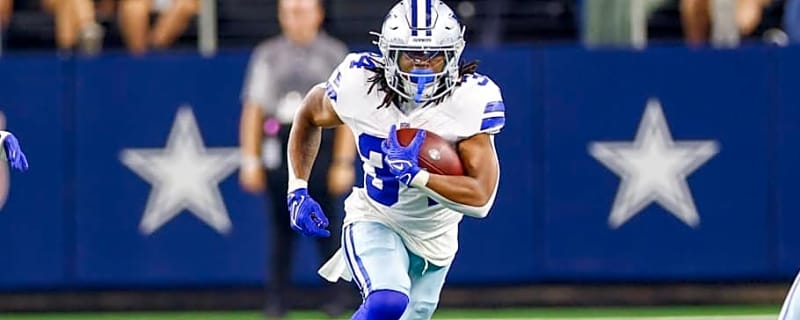 Cowboys Running Back Injured by Custom Louis Vuitton x Nike Cleats