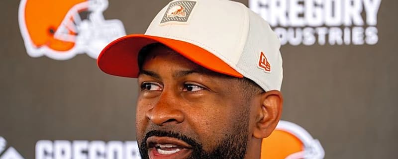 Browns Sign 2 Players to Their Active Roster and Make 6 Other Roster Moves