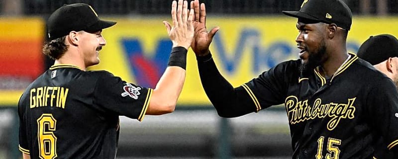 Pirates Getting Closer in NL Wild Card Race
