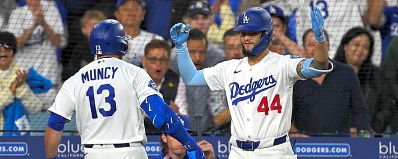 Dave Roberts Calls Breakout Dodgers Star is 'Top 3 or 4' in MLB at Position