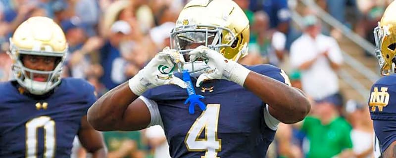 Cowboys ignore defensive needs for offensive playmaker in new NFL mock draft