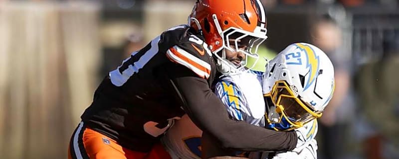 Ryan Poles Hit on a Bargain in Bears' Free Agency, and it's Winning Over Critics