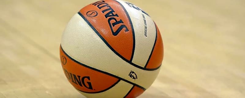 Phoenix's Third-Round Pick Tauja Catchings Shines In College