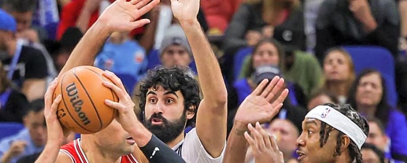 Orlando Magic Centers Sparring for Playing Time