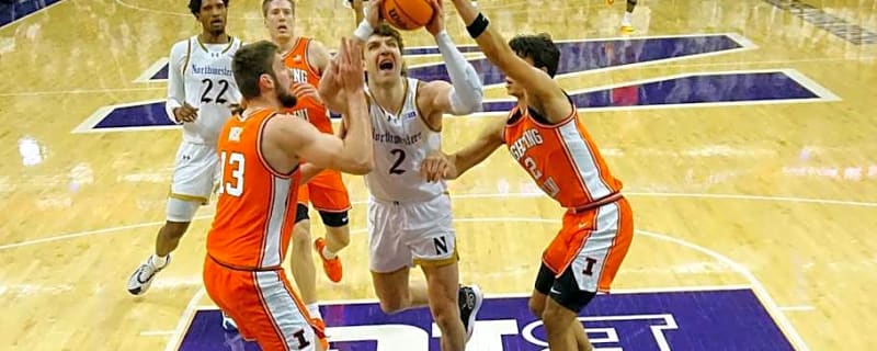 Northwestern Senior Nick Martinelli Named to Midseason Watch List for Major Award