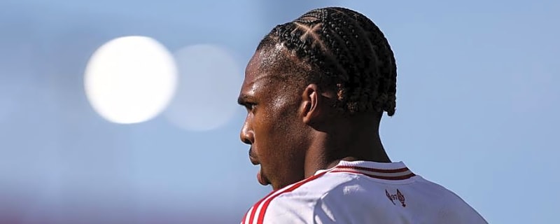 Liverpool vs Man City early injury news as 4 ruled out and 6 doubts