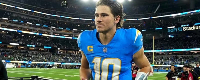 Mahomes, Allen, Herbert? Recent History Suggests Chargers QB is Due for Giant Season
