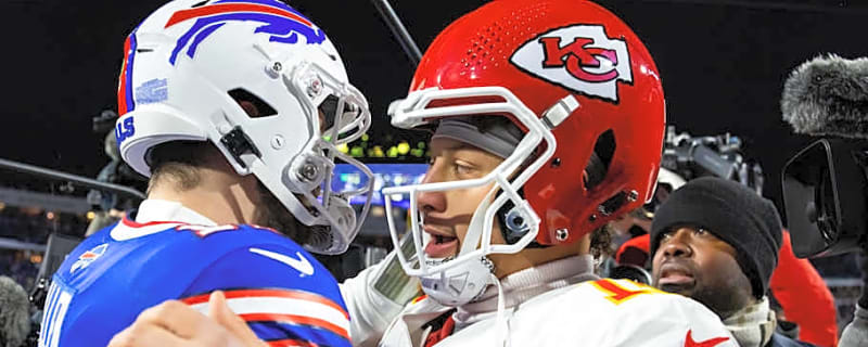 Inside the Quarterbacks Rehabbing Injuries, Including Chiefs’ Mahomes