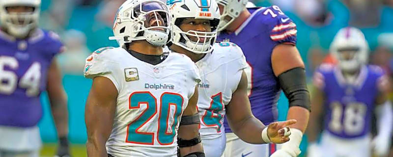 The Contract Status of Every Dolphins Defensive Player After the First Wave of Free Agency