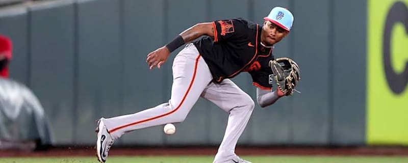 Phillies Sign Middle Infielder With Big-League Experience