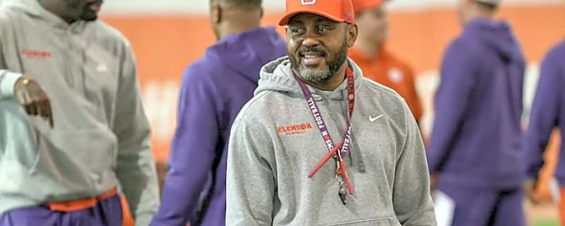 Clemson Tigers Offer Four-Star Cornerback Following Campus Visit