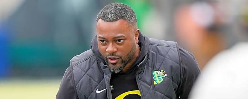 Oregon Receivers Coach Ross Douglas Gets Real On Jeremiah McClellan's Offseason