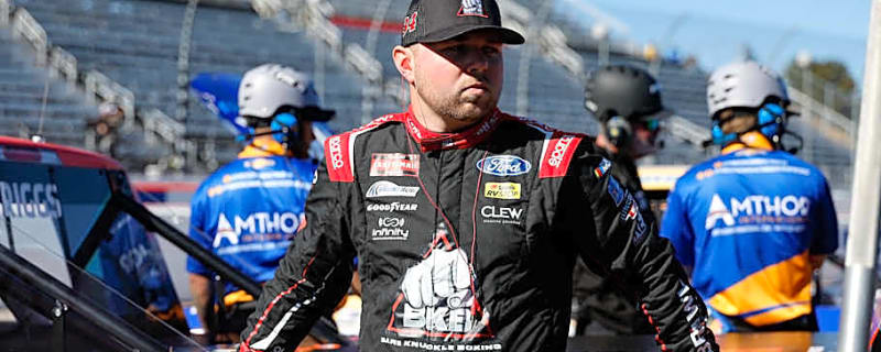 Layne Riggs Staying in Front Row Motorsports No. 34 Truck for 2026