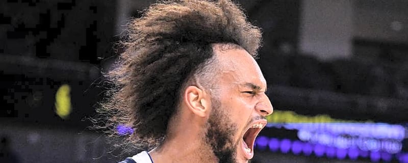Mavericks' Dereck Lively Named Breakout Candidate, but Here's the Issue