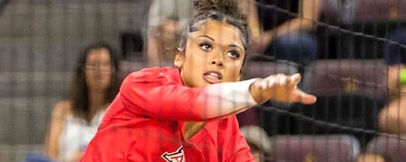 Jordan Wilson Earns AVCA Honorable Mention All-American