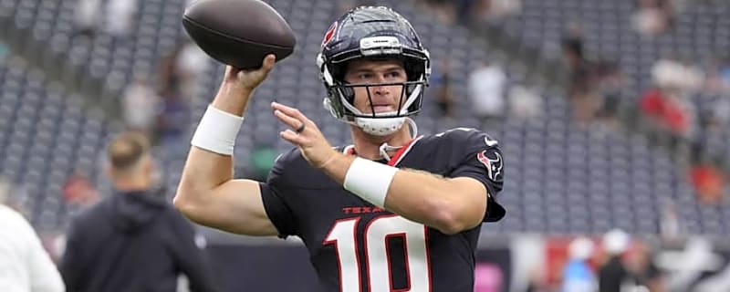 Texans Sign QB to 1-Year Extension