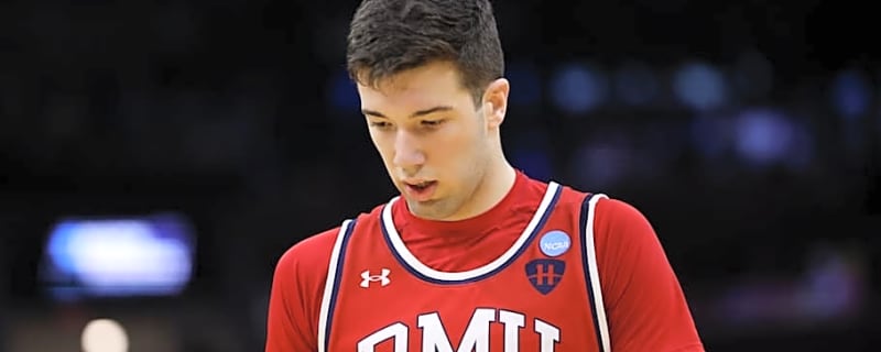 New Iowa Hawkeyes Forward Alvaro Folgueiras Gets Major Opportunity