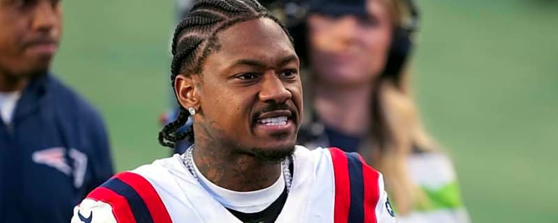 Should Texans Pursue Reunion With WR Stefon Diggs?