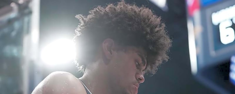 Arizona's Peat Suffers Injury In Loss to Texas Tech