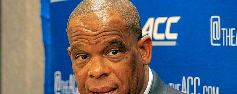 Taking a Look Into 5-star UNC Commit Maximo Adams