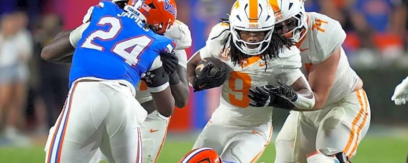 Tennessee Football Offensive Players Mike Matthews and Star Thomas Talk Ahead of Vanderbilt