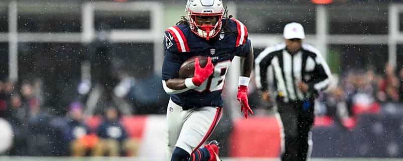 Key Patriots RB Suffers Eye Injury In Divisional Round
