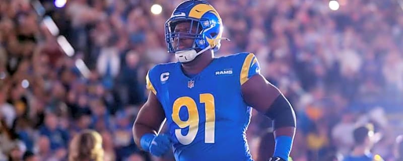 Kobie Turner Complements Rookie Defensive Linemen