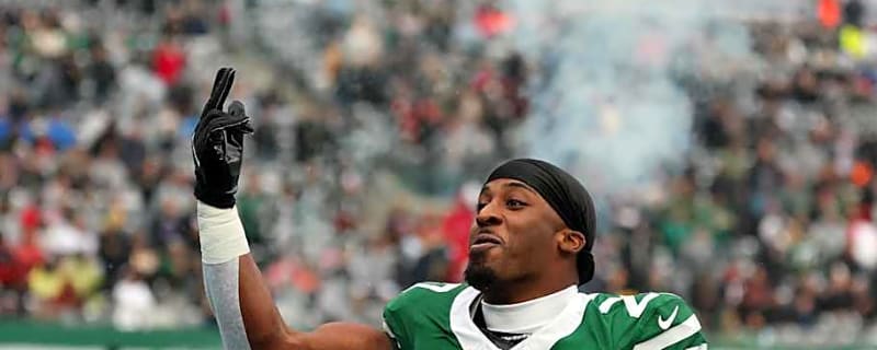 Jets' Breece Hall Makes Telling Super Bowl Comment Ahead of Free Agency
