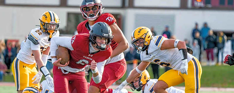 Four-Star Quarterback Decommits from Michigan Football