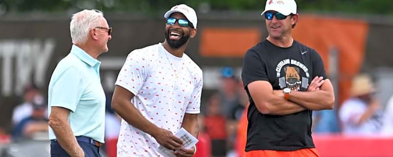 Cleveland Browns Leaning on New, Experienced Consultant During Head Coach Interviews