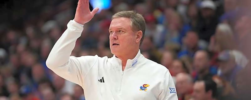 Kansas Basketball Slides Into Top 15 in Latest Preseason Rankings