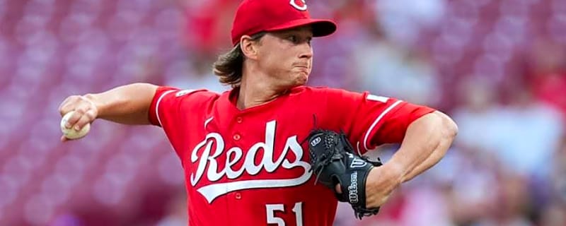Brady Singer Outduels Robbie Ray, Reds Win Series Opener Behind Two Big Home Runs