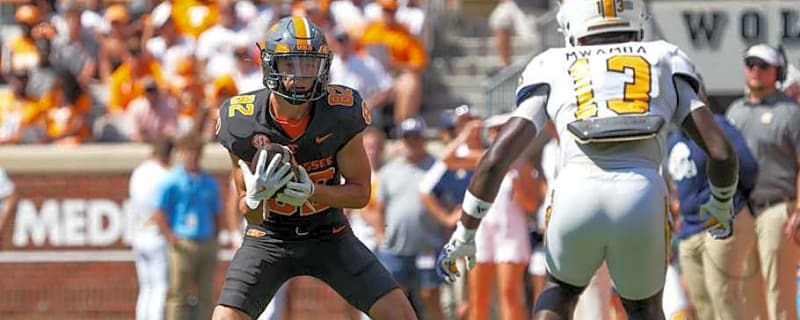 Tennessee Football WR Plans to Enter College Football Transfer Portal