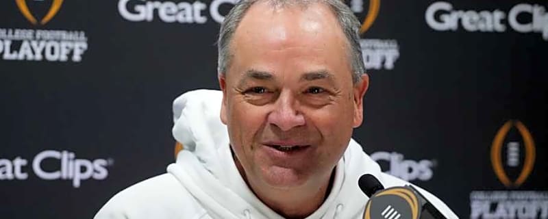 Mike Denbrock&#39;s Challenge: Can He Get the Notre Dame Offense To Roll Right Away?