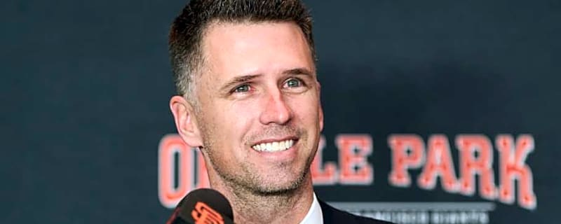 Buster Posey Says Giants Are &#39;Scouring the Markets&#39; for Starting Pitching Help