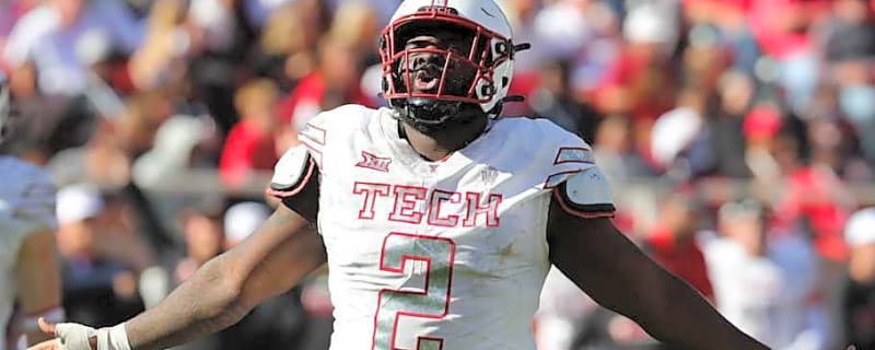 Full 7-Round 2026 NFL Mock Draft Sees Bears Trade Out of First Round