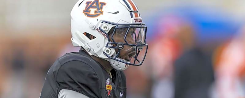 Jaguars&#39; Linebackers Coach Sounds Off on Jalen McLeod