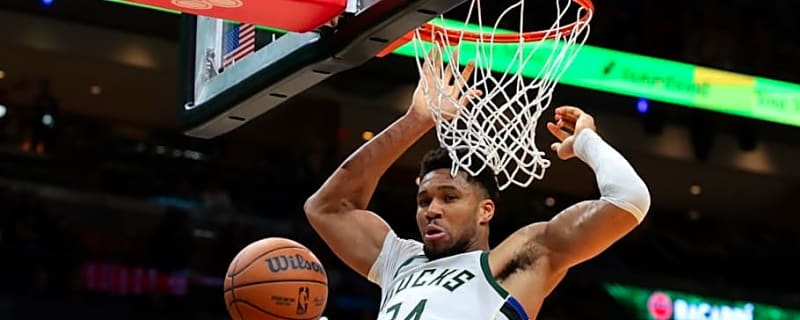 NBA Mock Trade: Lakers Positioned for Blockbuster Giannis Antetokounmpo Proposal
to Bucks
