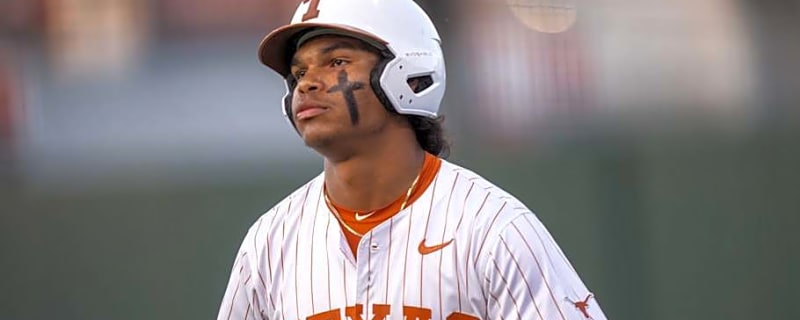 Texas Baseball Begins Quest For Omaha Against UC Davis