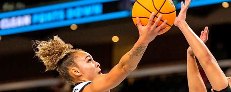 Arizona Women&#39;s Basketball Drops a Late Game Thriller